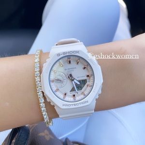 G-Shock Women’s Rose Gold Watch | GMAS2100-4A